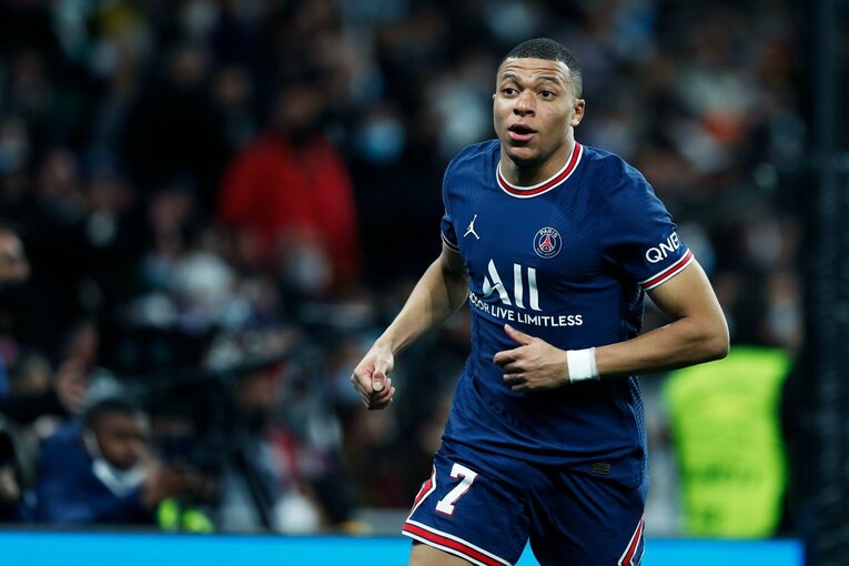 PSGメッシらをサポーターが威圧…CLベスト16でレアル大逆転勝利の背景＜翌日、カンプノウではなぜかバルサの守護神にブーイング＞(46)