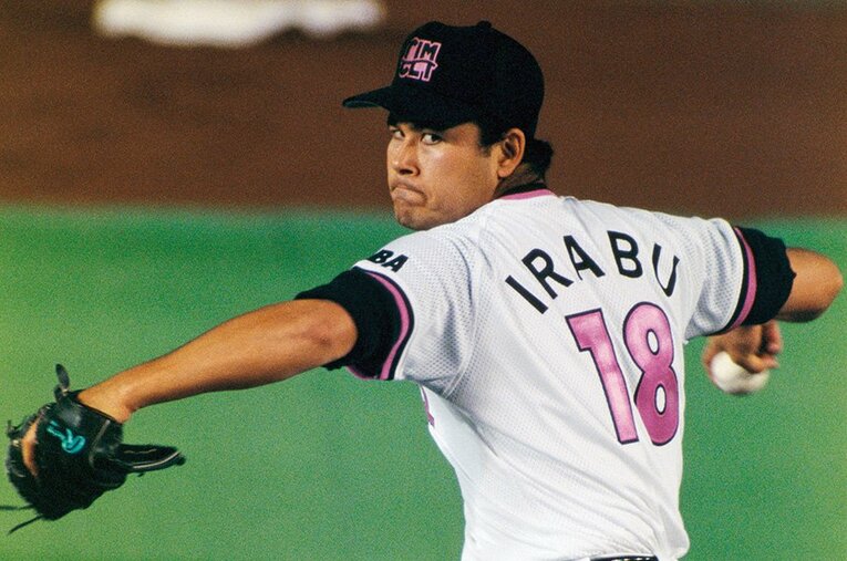 「平成の名勝負」として今も語り継がれるロッテ・伊良部vs西武・清原の対戦。キャッチャーを務めていた青柳進がその“衝撃”を語った ／ photograph by Takao Yamada