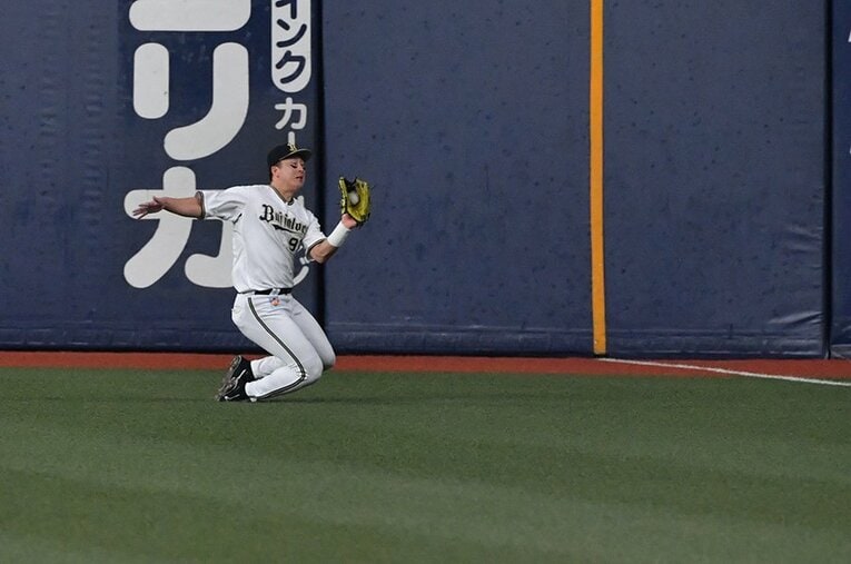 ラオウこと杉本は2021年、強肩など守備面でも貢献した　©Hideki Sugiyama