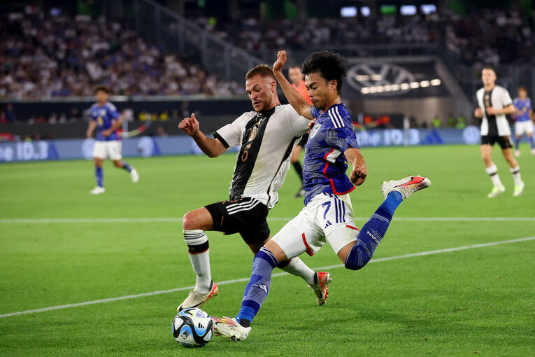 得点に直接関与しなかったが、三笘への評価は高い　©Getty Images