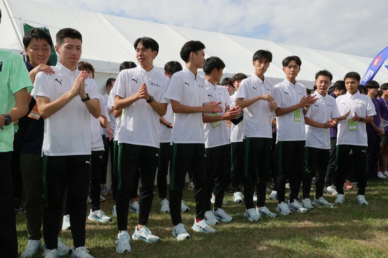 2年ぶりの予選突破に安堵の表情を浮かべる東農大チーム　©Shigeki Yamamoto