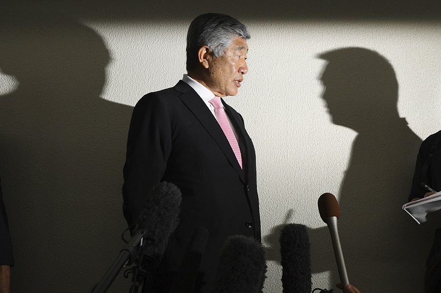 日大アメフト反則問題の核心とは。「誰も監督に説明を強制できない」<Number Web> photograph by Kyodo News