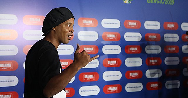 困窮ロナウジーニョの預金額640円。パスポート没収、女性トラブルも