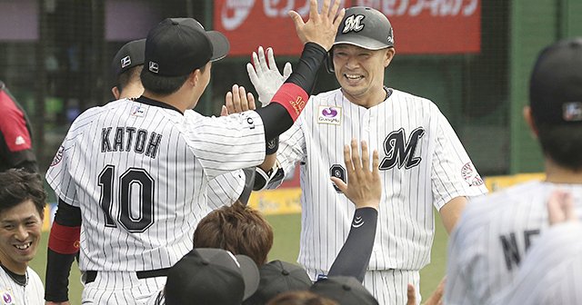 2000安打間近のロッテ福浦和也。16年目・金澤岳に伝わる“イズム