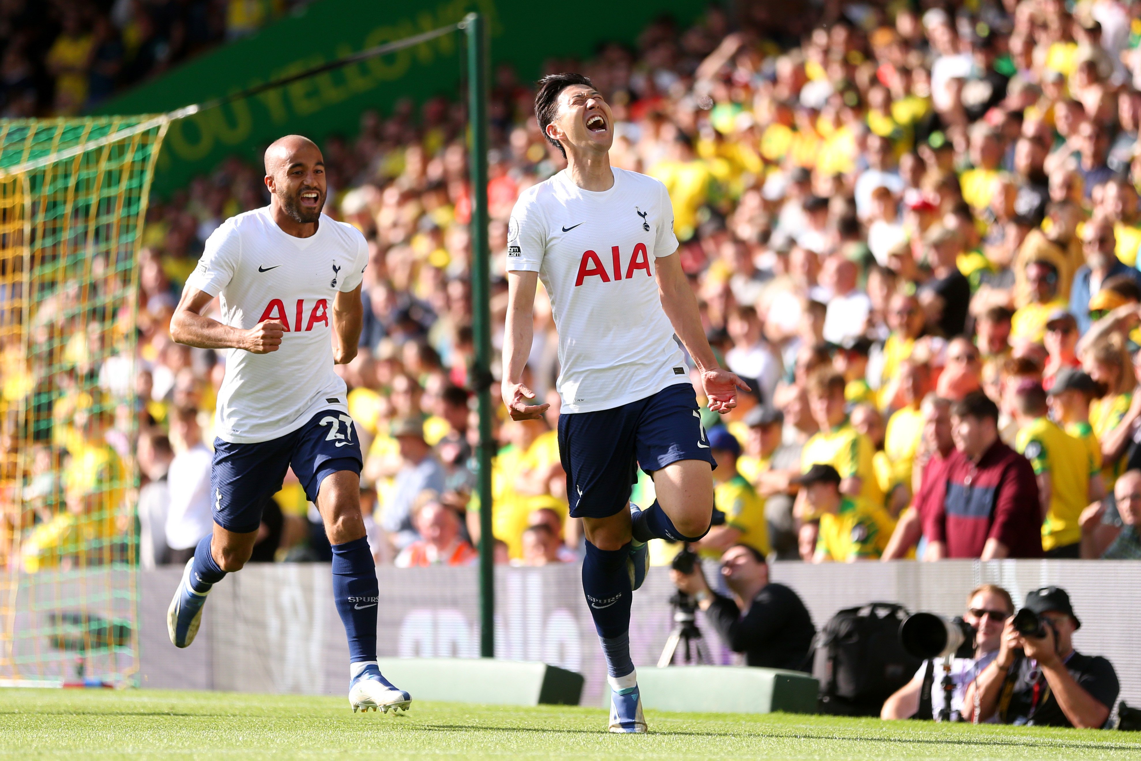 ソン フンミン 両足自在の決定力 は 完全に父の作品 小3から 勝負より基本を徹底 した教育とは アジア人初プレミア得点王 Number Web Goo ニュース