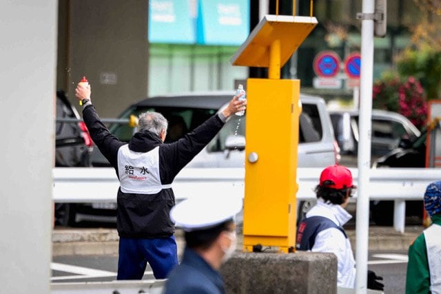 給水前、古川選手に向けてアピール…給水後のガッツポーズはテレビ中継でも話題に／本人提供