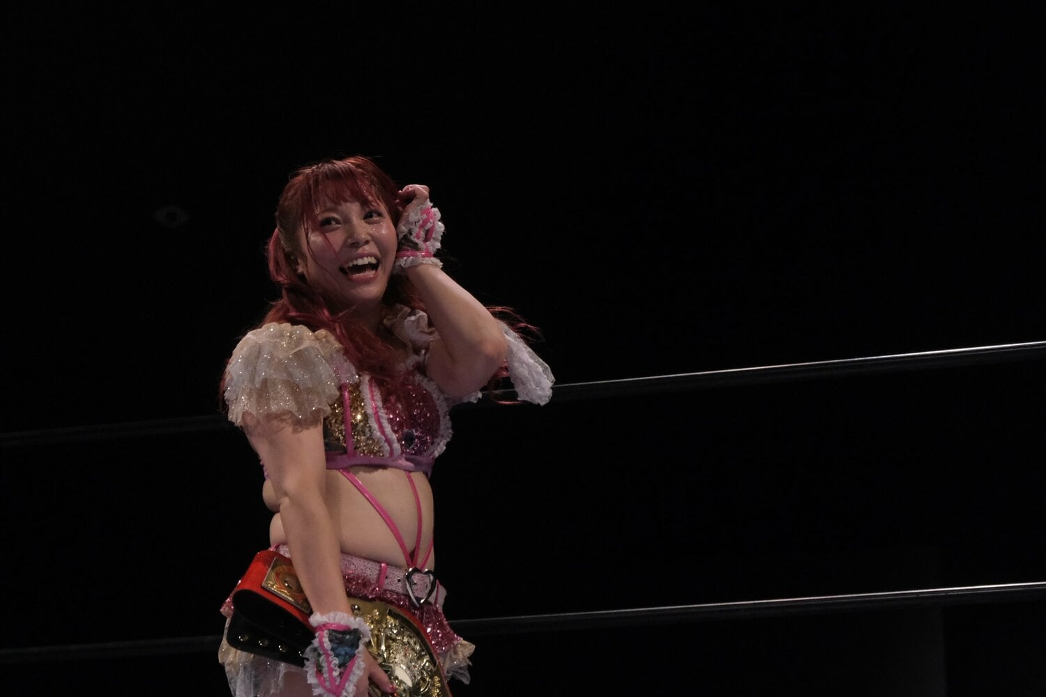 リングで見せる笑顔も魅力。観客を見ることで自信をつけた　©Norihiro Hashimoto