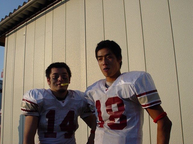 試合後の常木（左）と加藤（右）。負けた悔しさはあった一方で、準備してきたことは出せた満足感もあった／取材対象者提供