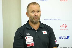 【監督交代の真相】かなりの痛手…ホッケー女子日本代表を変えた監督が五輪を待たずに退任した理由