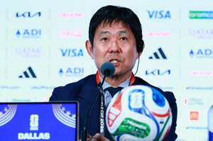 【海外が称賛】「モリヤス監督がサプライズ発言」オランダ人記者が拍手した…森保一監督“異例の発言”に海外では「日本人には“オン（恩）”という気持ちがある」の声