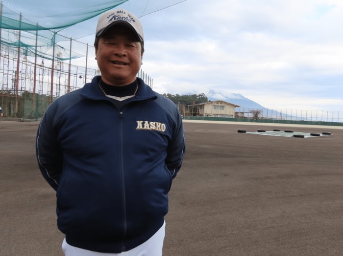 「選手、チームをよく見ろ」“PL伝説指揮官”の金言を胸に…ソフトバンク大野稼頭央を育てた59歳が挑む、27年間甲子園から遠ざかる公立校の復活＜Number Web＞ photograph by Kou Hiroo