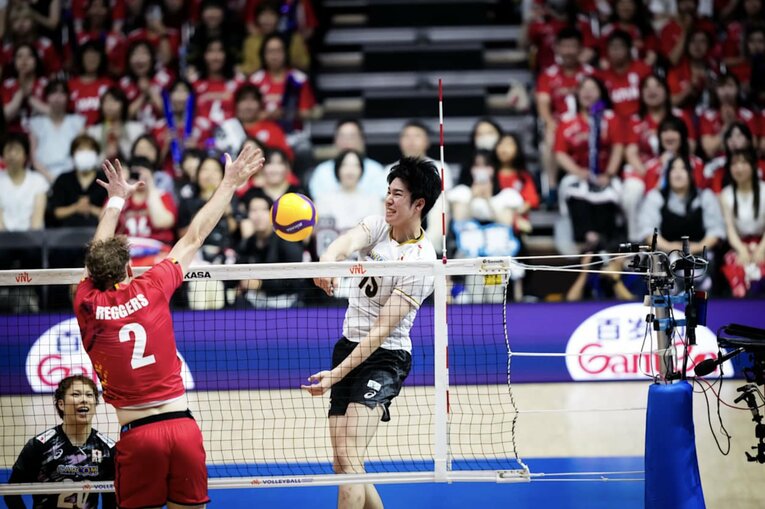 甲斐優斗（VNLベルギー戦）©Volleyball World
