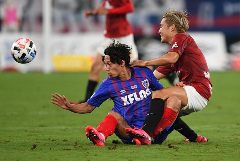 室屋成が去った右SB争いが熱い！ FC東京“ふたりの中村”帆高＆拓海、好対照な好敵手(4)