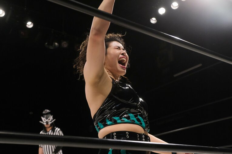 「圧倒される肉体美」を目指す新人女子プロレスラー…コンテストにも出場するZONESが語る“理想像”「実は体重が10kg減ったんです」(50)