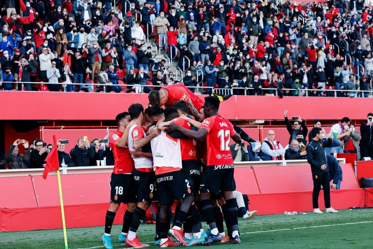 「クボは気合が入っていなかった」と言われたけど… 久保建英の“超集中”に元日本代表監督アギーレが拍手したワケ〈撮影者の視点〉(22)