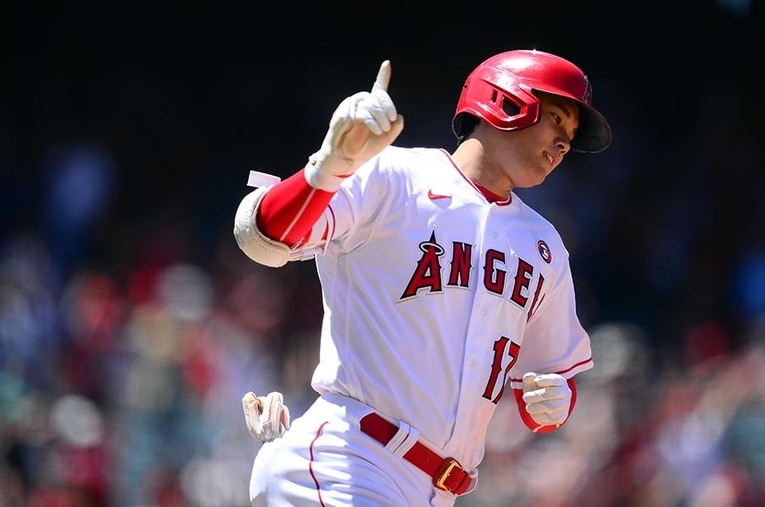 4日の試合でも超特大の31号本塁打。大谷翔平は本塁打ランキングの「No.1」も定位置になってきた ／ photograph by USA TODAY Sports/REUTERS/AFLO