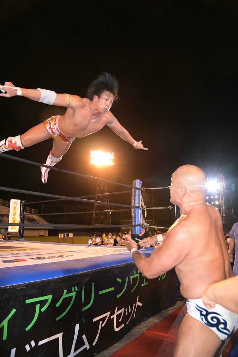 「早熟なのに大器晩成」DDT竹下幸之介（26）は“現代のジャンボ鶴田”なのか？ ついに“敢闘賞”受賞した男の真価とは《デビュー10周年》(14)