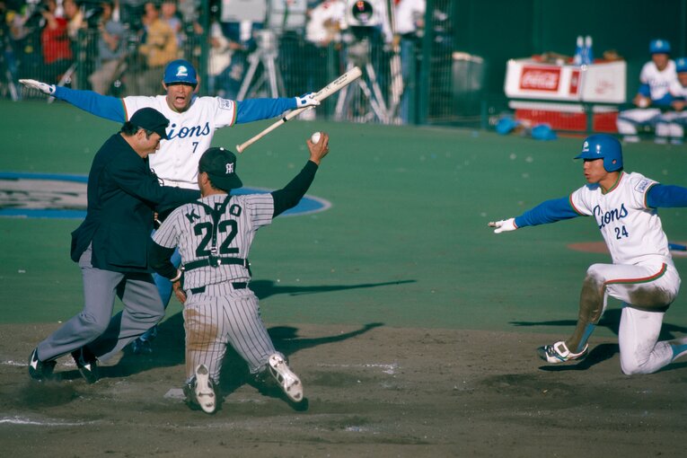 1985年日本シリーズ　©BUNGEISHUNJU