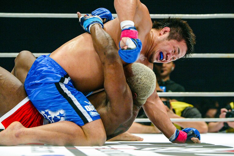 中村和裕の粘りの前に判定負けを喫した　©Susumu Nagao