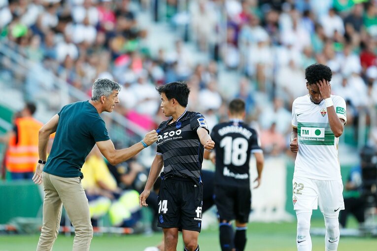 「久保建英が信頼され始めた」証拠かも…ソシエダサポの「Take,Take」に日本人カメラマンが感じた“海外組あるある”とは(41)