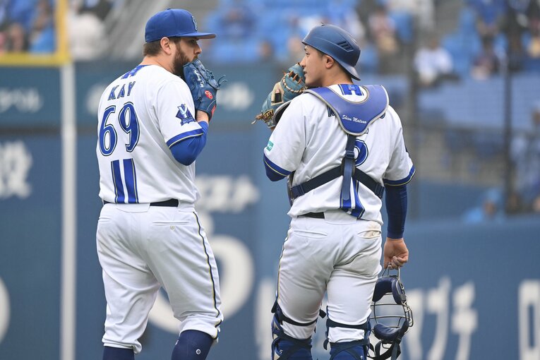 ケイとも仲良しな松尾汐恩　©Naoya Sanuki