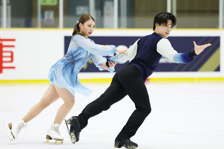 フリーダンスは4位で総合3位。演技後には悔しさもにじませた　©AFLO