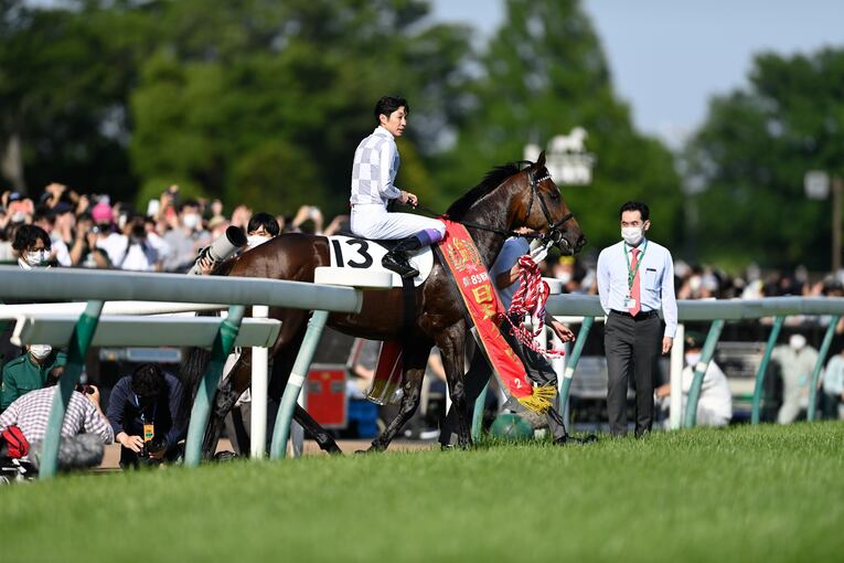 ドウデュース（2022年ダービー）　©Sports Graphic Number