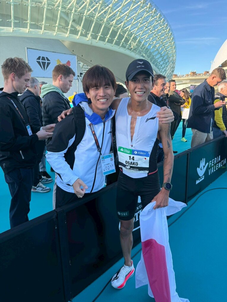 バレンシアマラソンで2時間4分55秒の日本新記録でフィニッシュした大迫傑