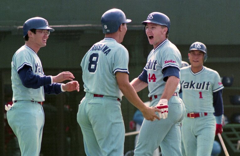 1993年、西武との日本シリーズ第1戦で３ランを放ったハウエル　©SANKEI SHIMBUN