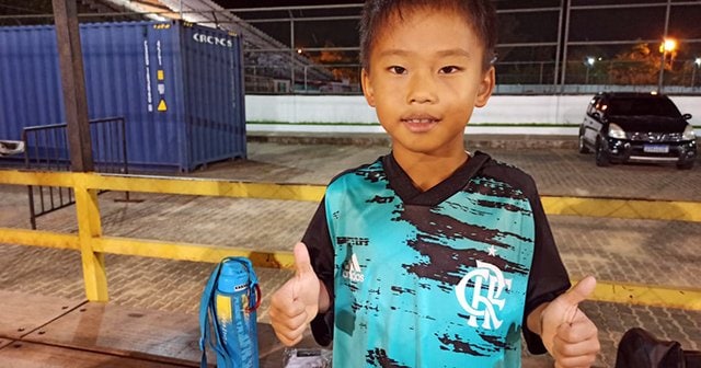 藤井清竹くん7歳が「サッカーするためにブラジルに残りたい」と言ったら? 両親の答えは…【日本人初の名門フラメンゴ加入】