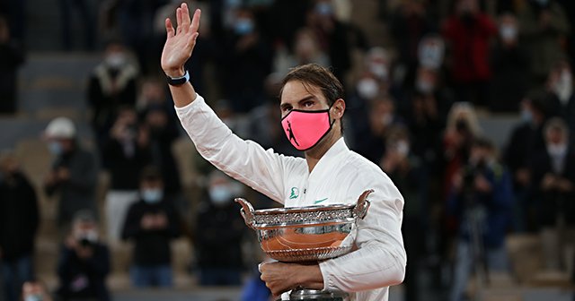 全仏のユルい感染症対策は「結果オーライ」? IOCバッハ会長に東京五輪の開催を尋ねると…