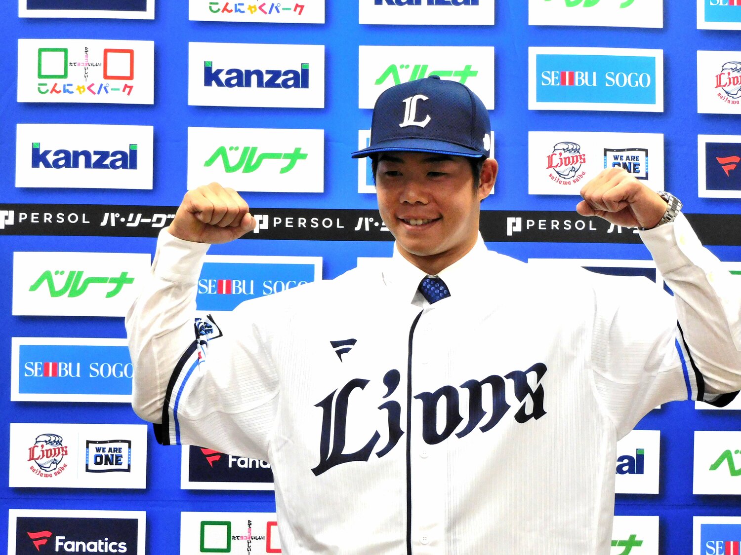 西武入団会見での松原聖弥　©Haruka Sato