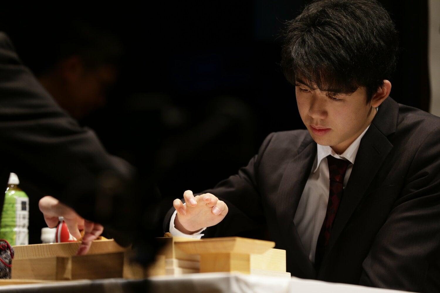 2018年2月、朝日杯将棋オープンでの藤井　©Tadashi Shirasawa