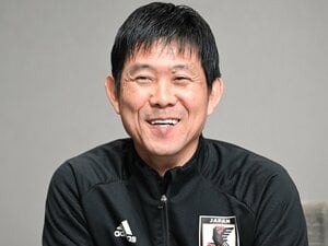 ある日本代表選手が証言「監督の気持ちが伝わってくる」森保一監督“ほぼ寝ないで”朝4時に見送り…代表チームに見せた「1枚の紙」とは