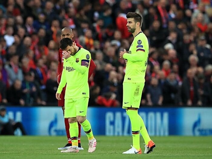 悪夢再び、CL大逆転負けのバルサ。「偶然」とは言えない敗因を探る。＜Number Web＞ photograph by Uniphoto Press