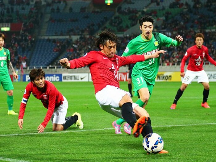 岡野より俊足、自己管理、強運。平川忠亮は浦和で生き残り続ける。＜Number Web＞ photograph by Getty Images