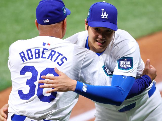 ロサンゼルス・ドジャース大谷翔平選手＆デーブ・ロバーツ監督ボブルヘッドセット ロサンゼルス・ドジャース大谷翔平選手＆デーブ・ロバーツ監督