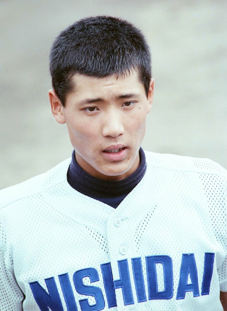 新庄剛志／西日本短大付 ／ photograph by Sankei Shimbun