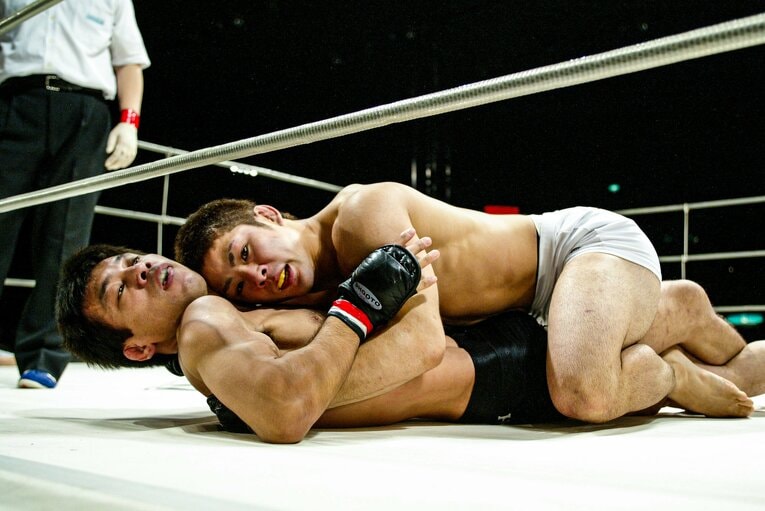 UFCで活躍する平良達郎の師匠・松根良太に「塩漬け」され、ベルトを失った　©Susumu Nagao