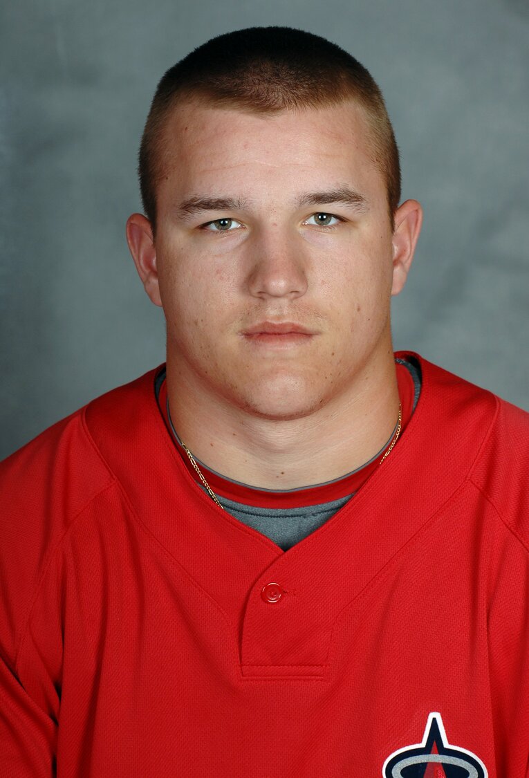 【MLBスターのレア写真】2010年のトラウト（当時19歳。写真は右に続きます）　©Getty Images