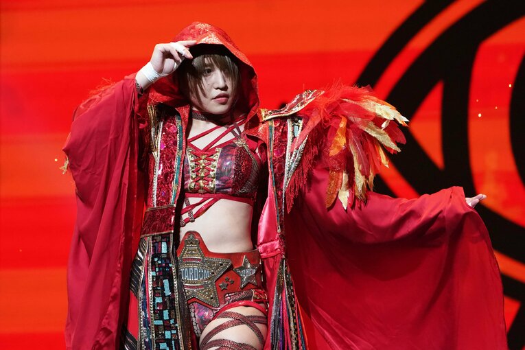 「あんな弱い奴に何ができる、とバカにされ…」デビューから15年、スターダム王者・朱里が女子プロレス大賞に輝くまで《特別グラビア》(37)