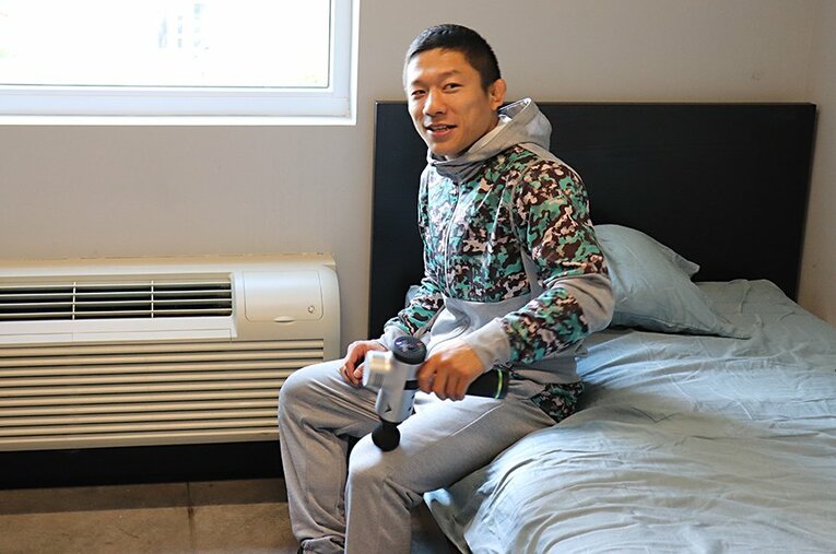 現在フロリダでリハビリ生活を送っている堀口。昨年6月に日本人初のベラトール王者になったが、8月に朝倉海に敗れた。 ／ photograph by CoCoKARAnext