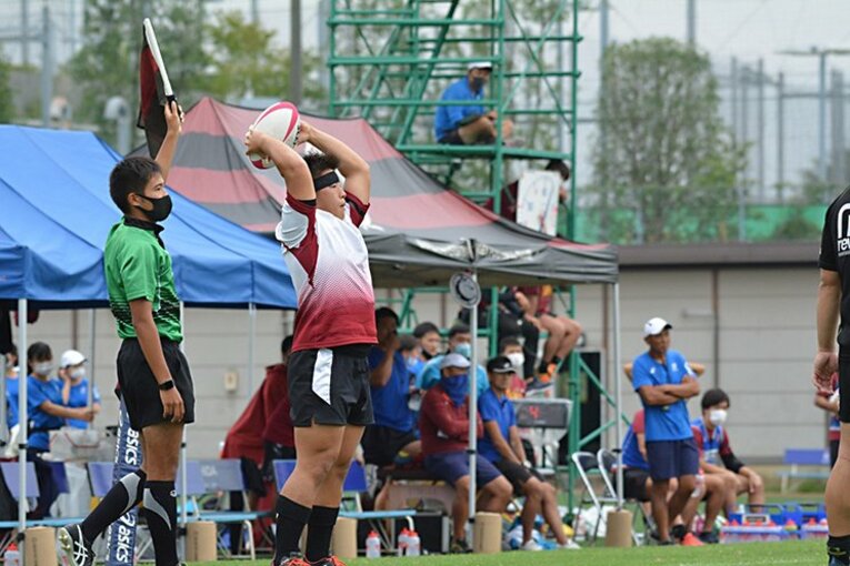 大学王者である早稲田ラグビーに混ざり、その技術を磨いていく ©︎WASEDA University