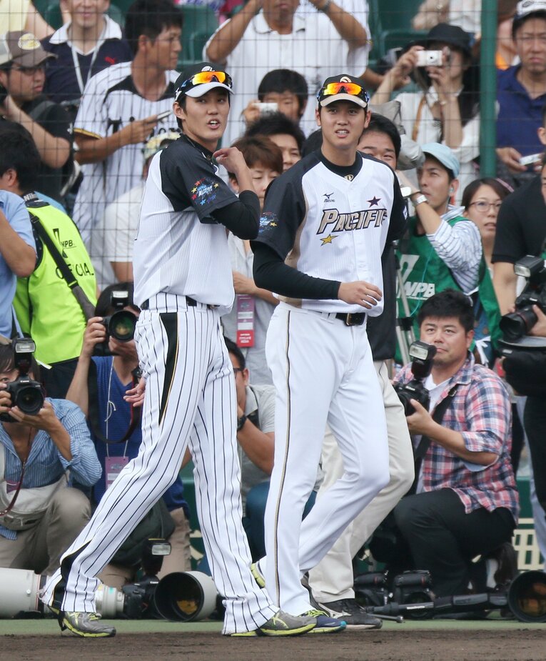 2014年オールスターで競演　©JIJI PRESS