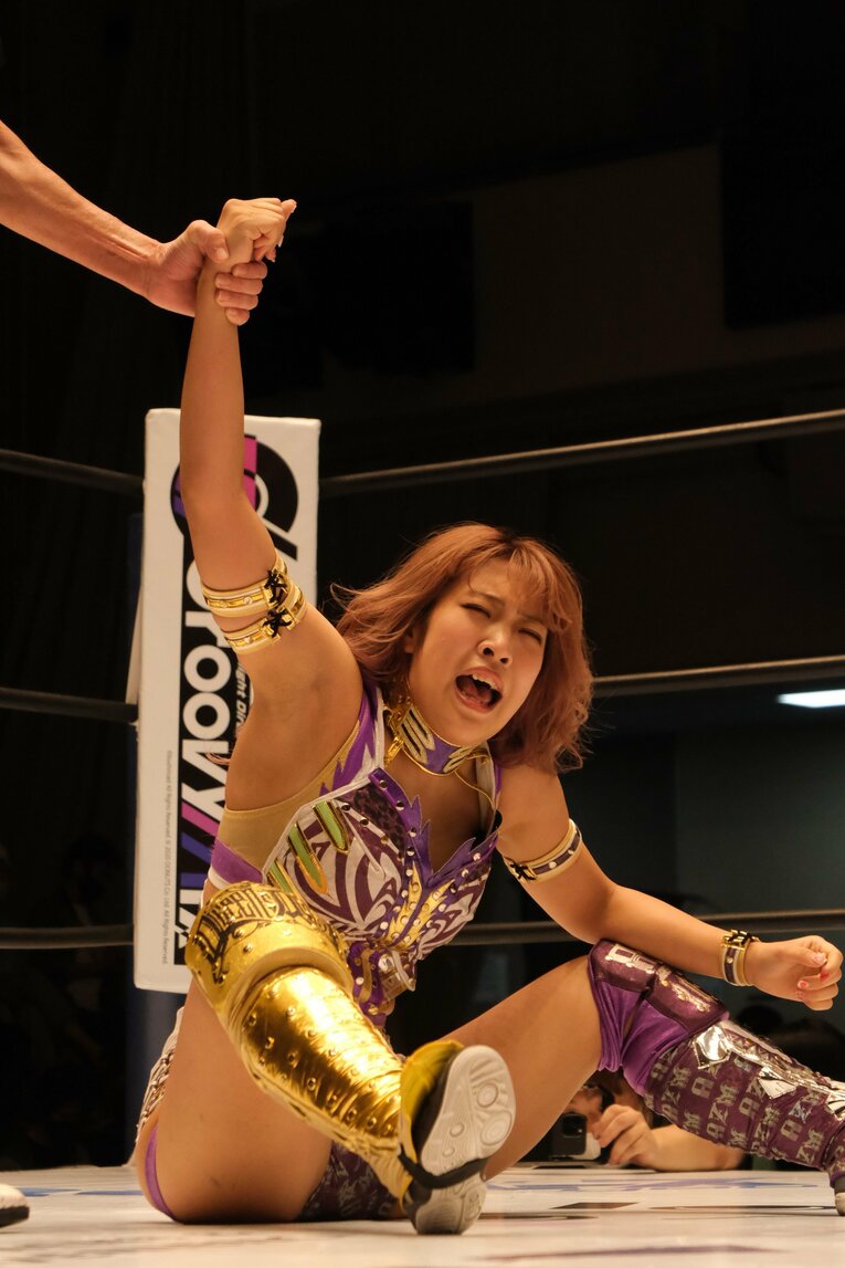 9歳でプロテスト合格…スターダム・AZMが“大人のチャンピオン”になるまで「“子供だから”が嫌だった」《20歳特別グラビア》(44)