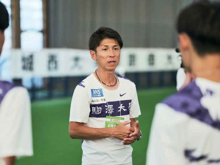 出雲駅伝での藤田監督　©Yuki Suenaga