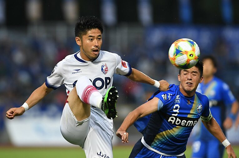 J1各クラブで名バイプレーヤーだった田中裕介。今はファジアーノ岡山のためにすべてを尽くしている。 ／ photograph by Getty Images