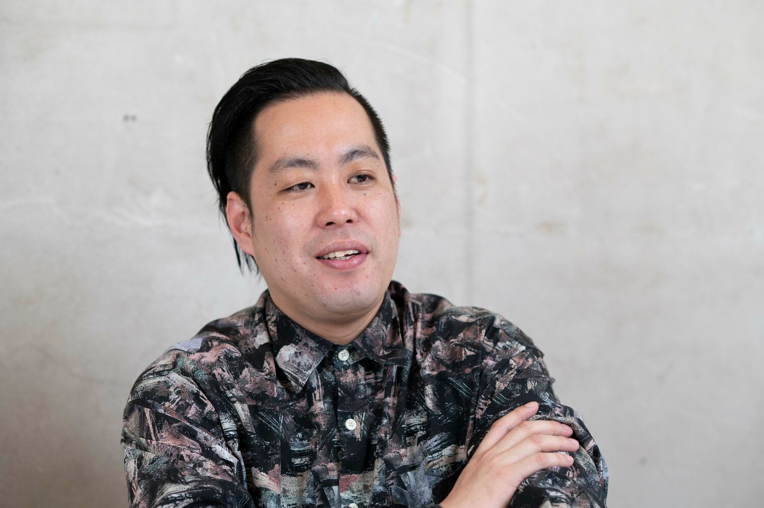 両親は2人とも教員だという町田