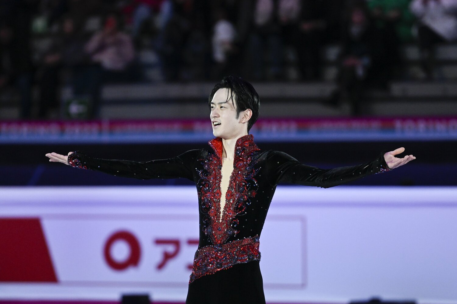 GPファイナルで舞ったエキシビション『Poeta en el Mar』。意味はスペイン語で「海の詩人」　©Asami Enomoto