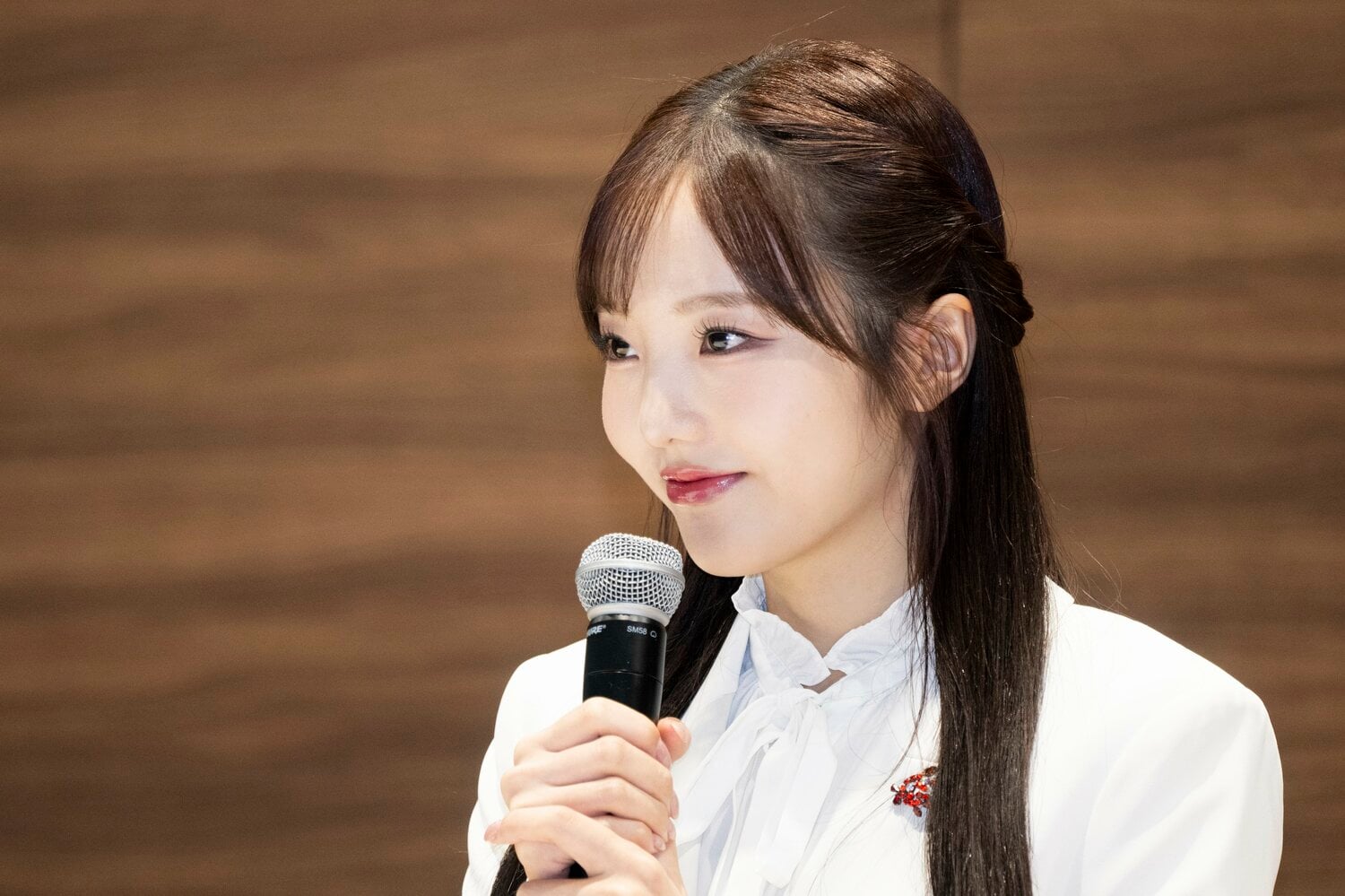 引退会見では浅田真央との会話についても明かした本田真凜　©Asami Enomoto